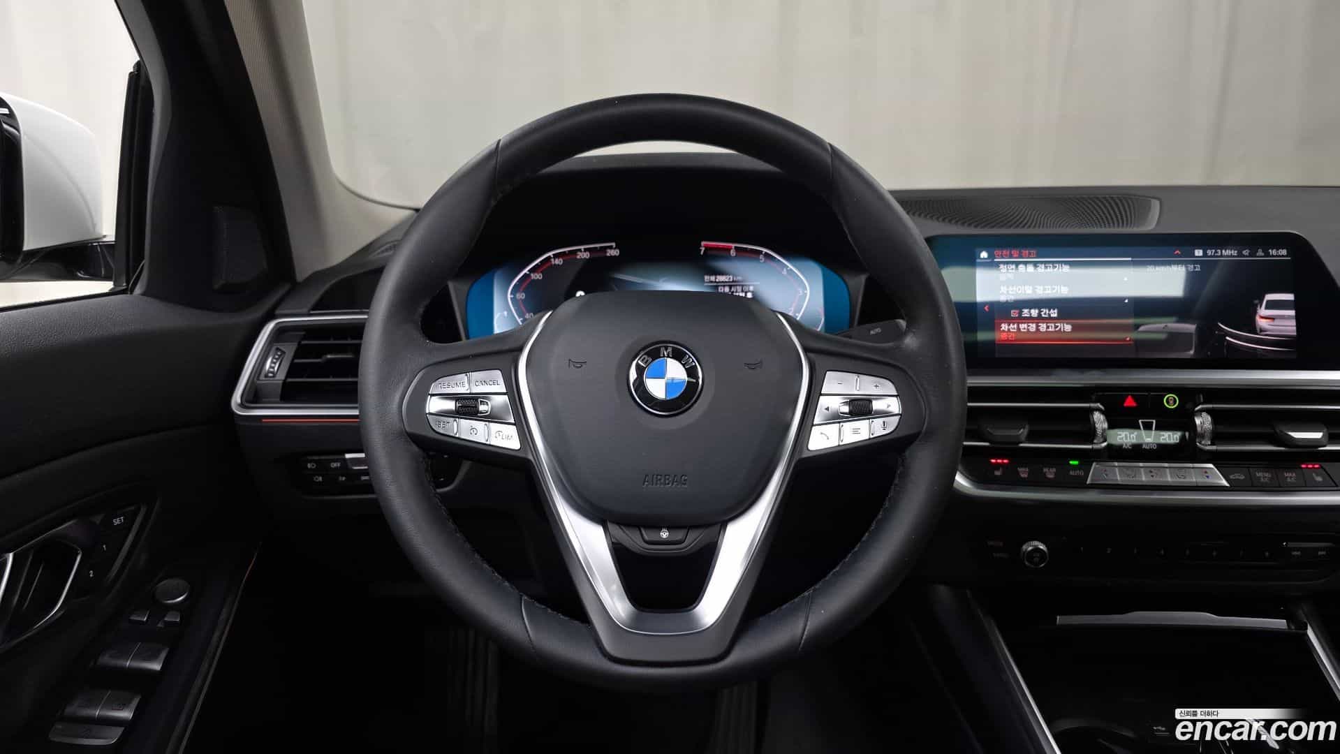 3-Series BMW 2022.3-OPTION-018