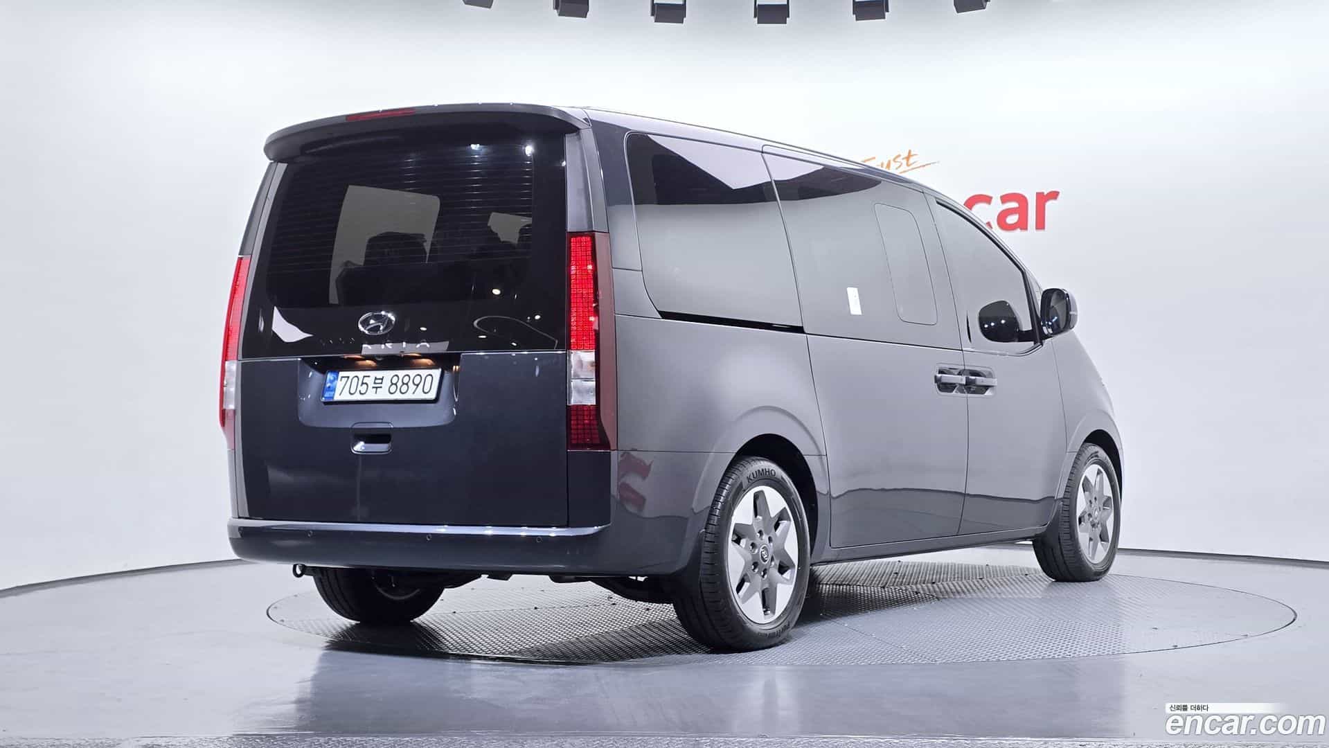 Staria Hyundai 2024.0-OUTER-002