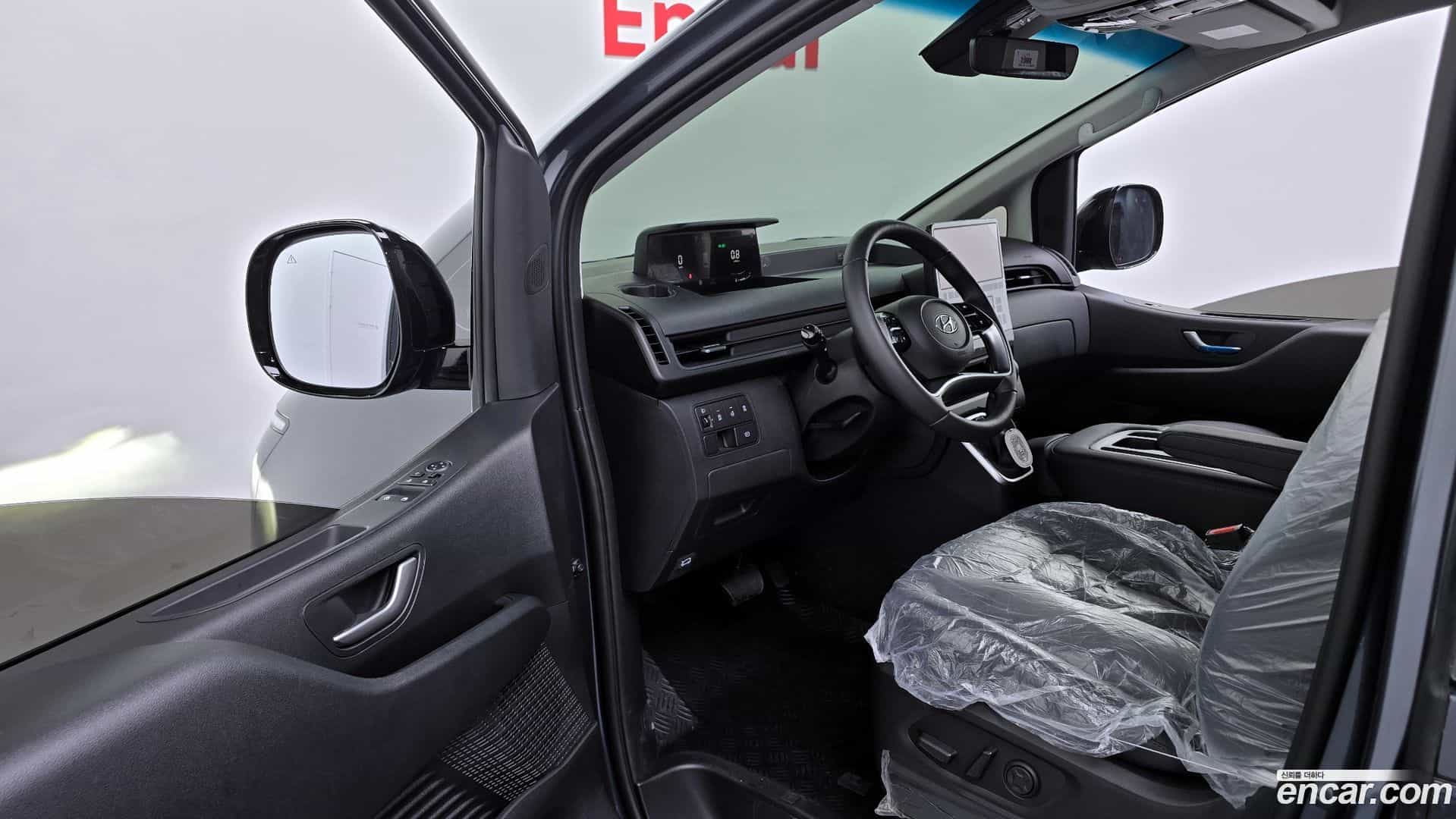 Staria Hyundai 2024.0-INNER-010
