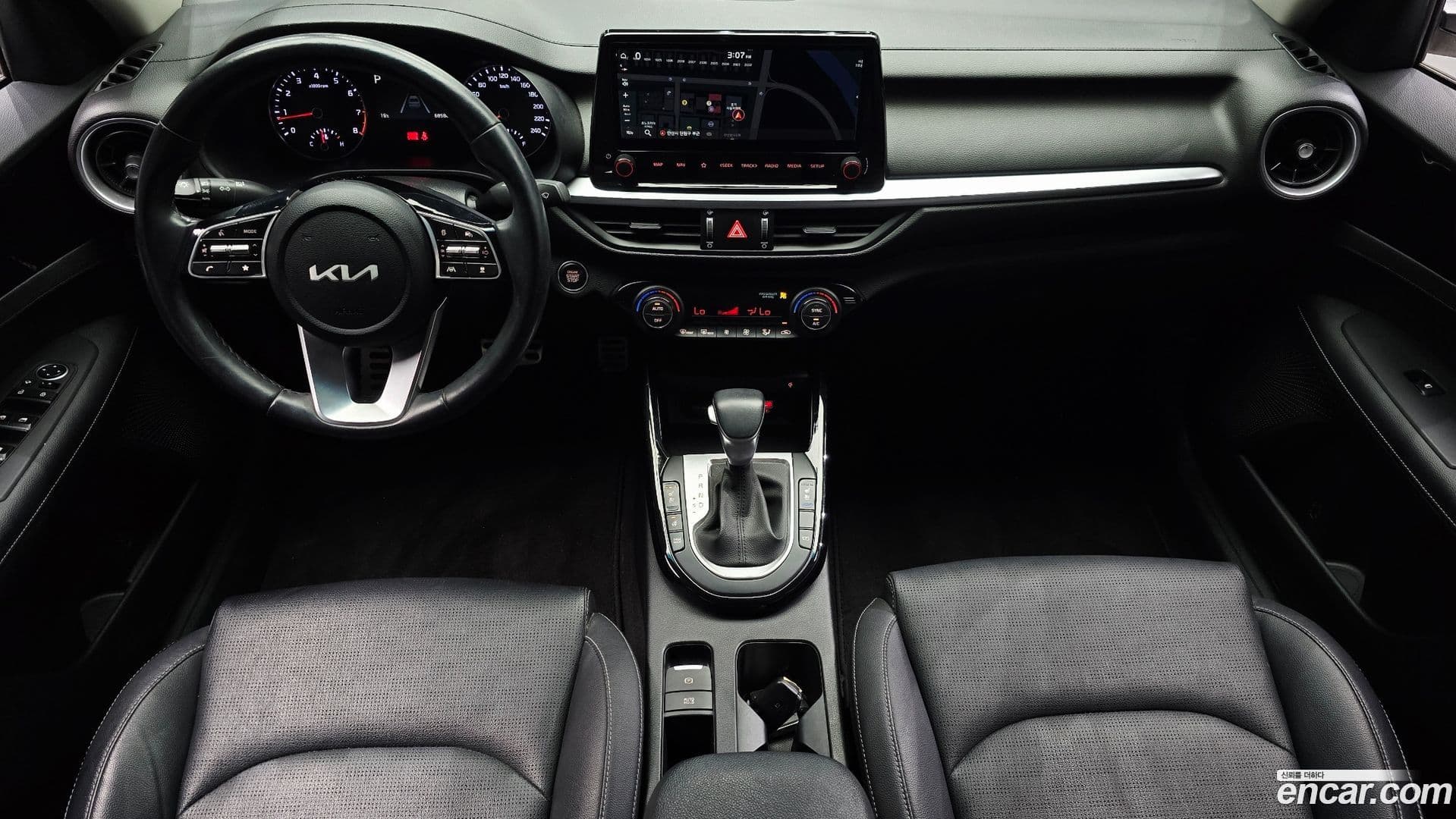 Main__Slider__Photo:K3 Kia 2022.9-6