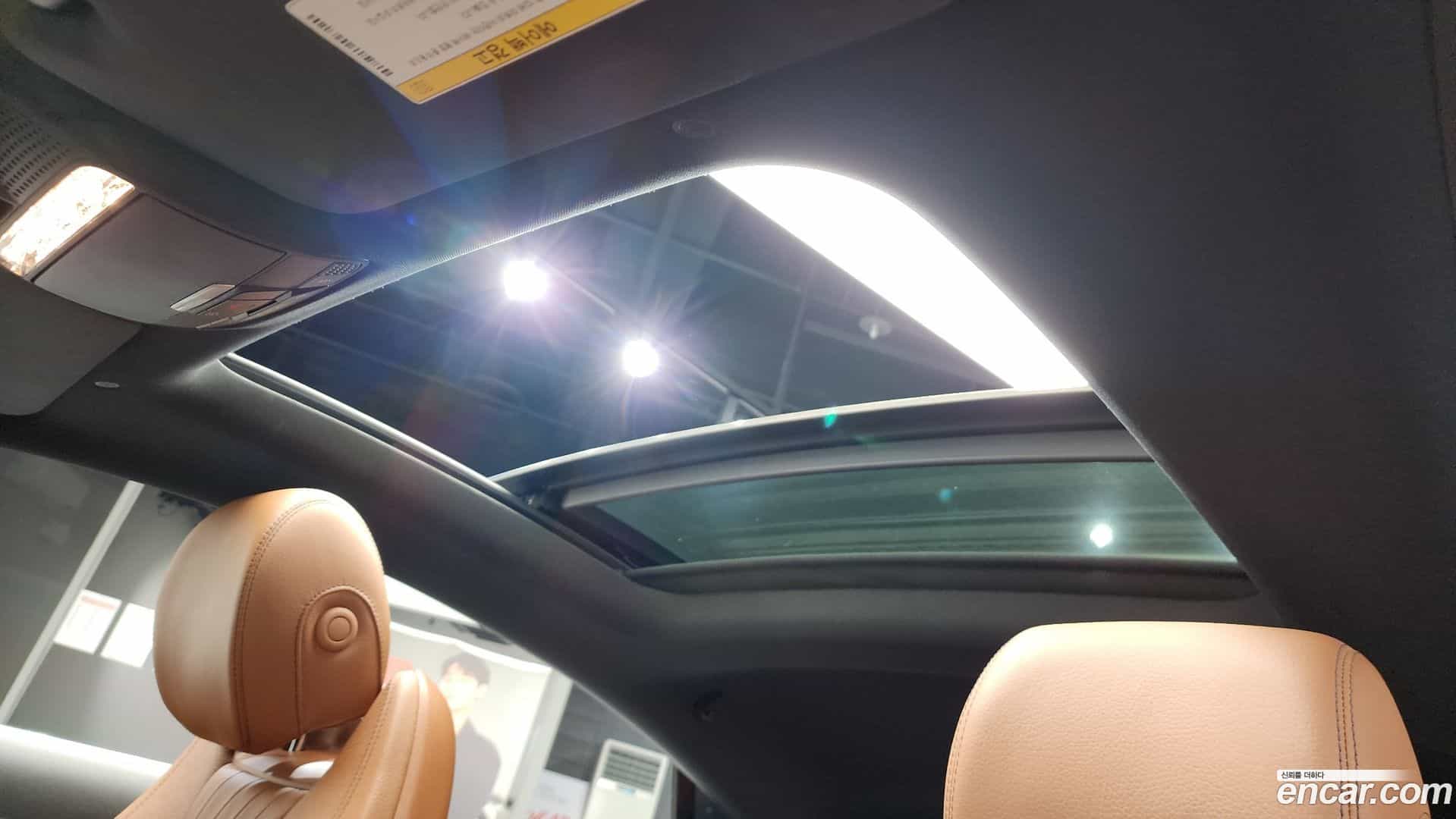 E-Class Mercedes-Benz 2019.2-OPTION-023
