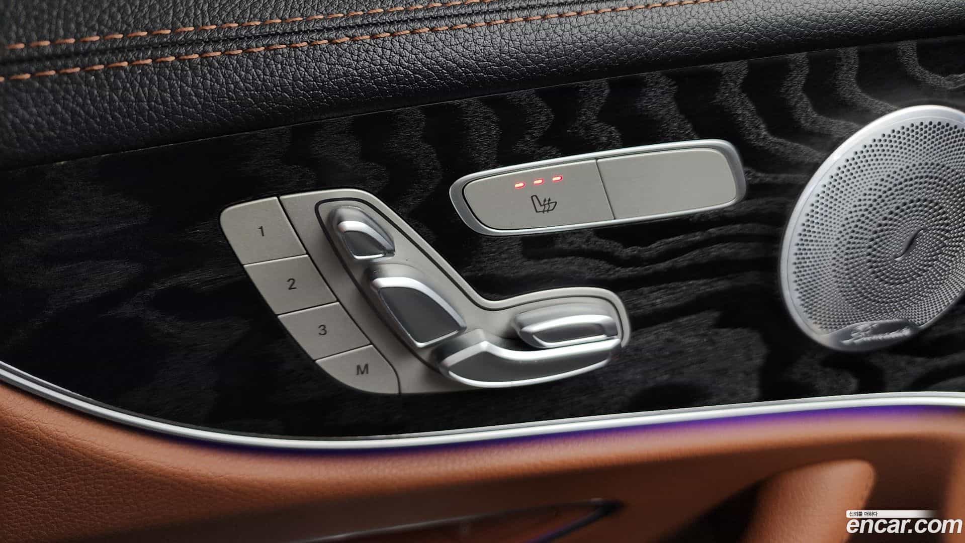 E-Class Mercedes-Benz 2019.2-OPTION-049