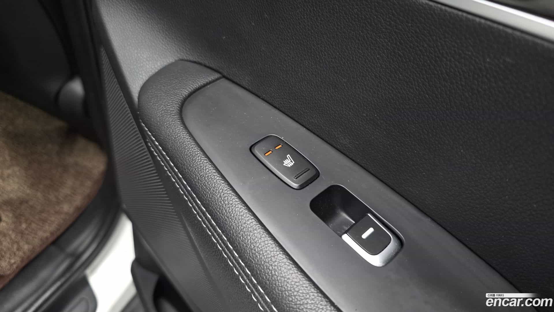 Sorento Kia 2017.8-OPTION-022