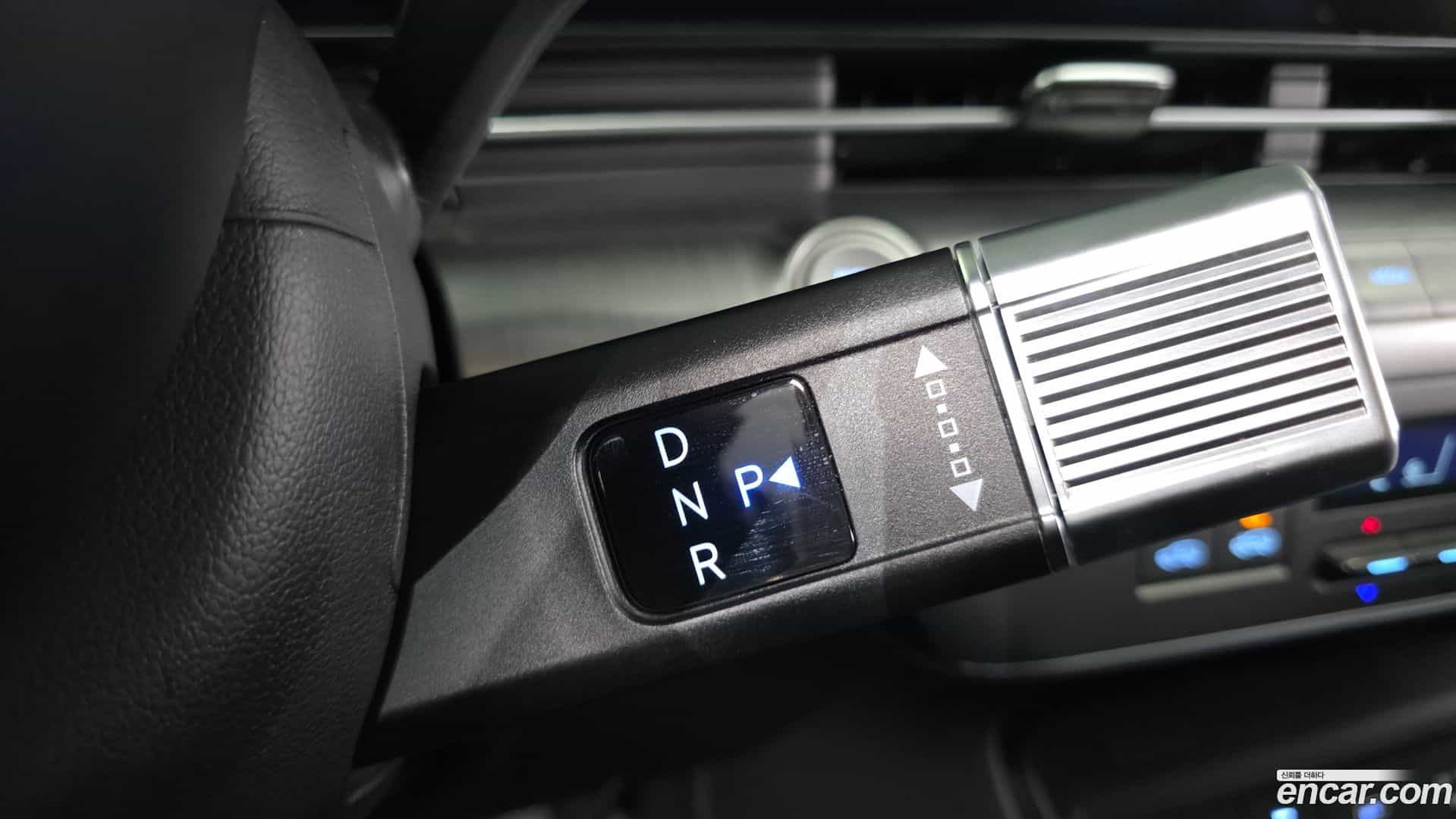Kona Hyundai 2023.9-INNER-009