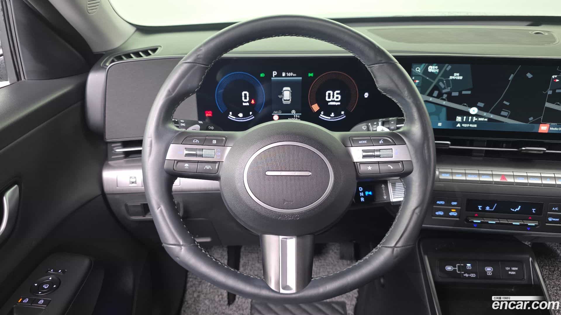 Kona Hyundai 2023.9-OPTION-015
