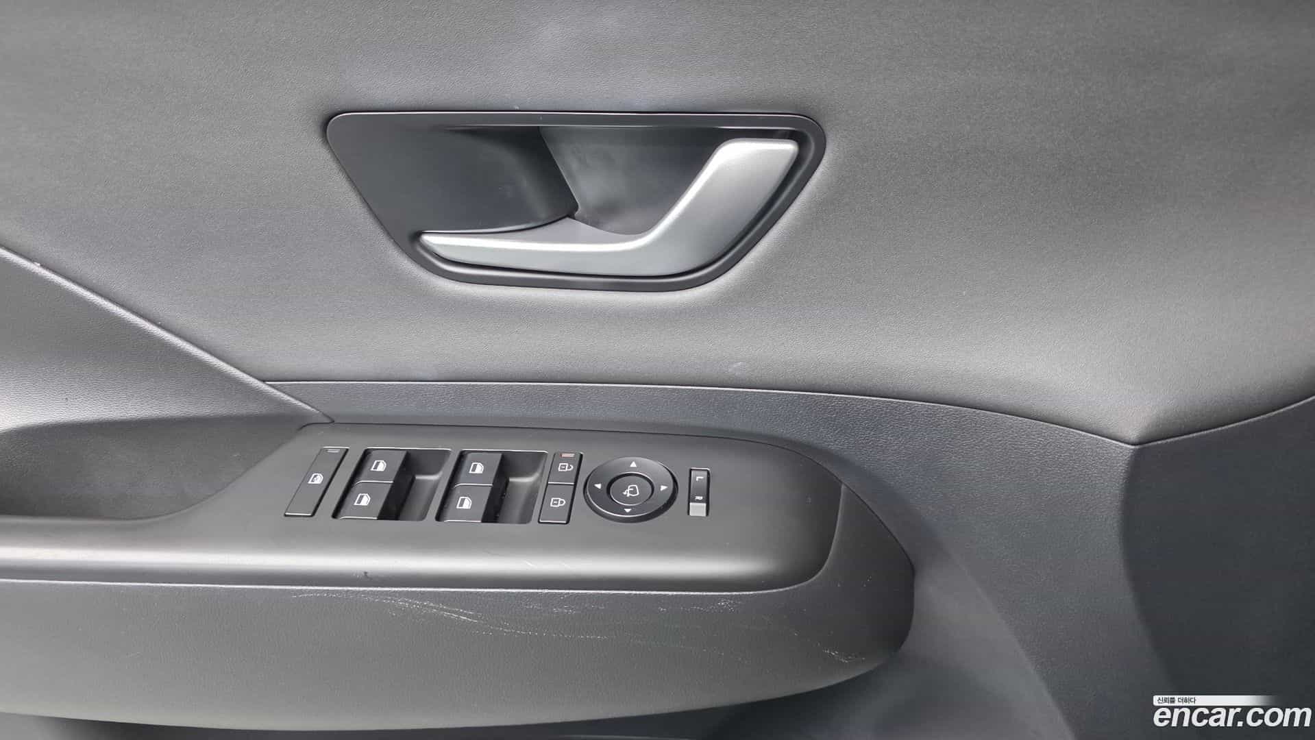 Kona Hyundai 2023.9-OPTION-042