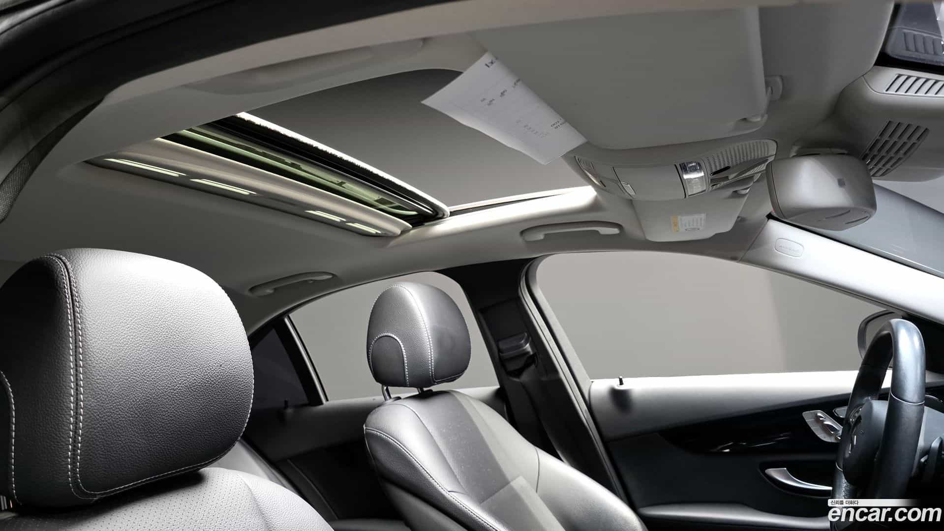 C-Class Mercedes-Benz 2015.8-OPTION-024