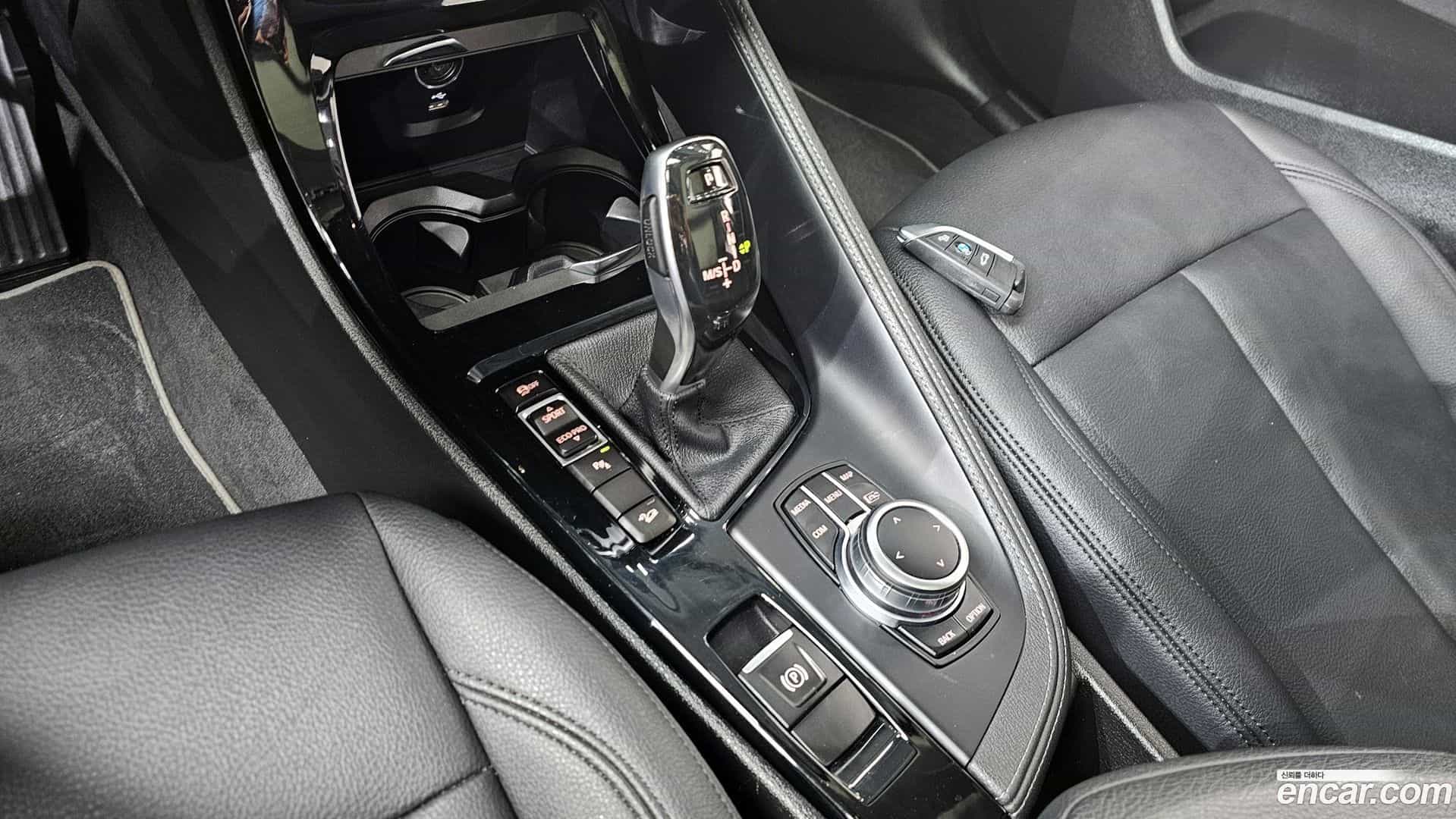 X1 BMW 2022.7-INNER-009