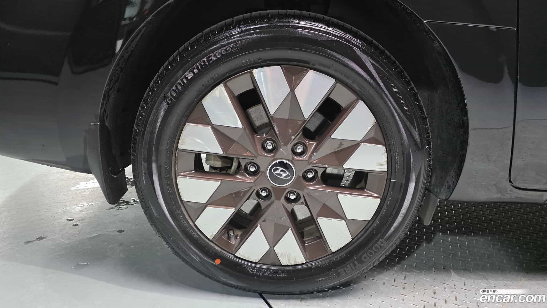 Staria Hyundai 2022.10-OUTER-005