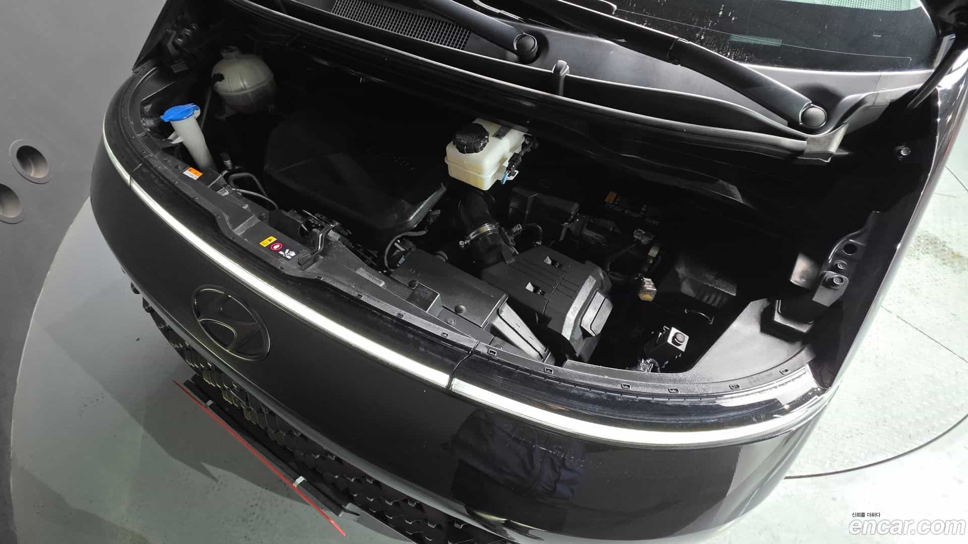 Staria Hyundai 2022.10-OUTER-006