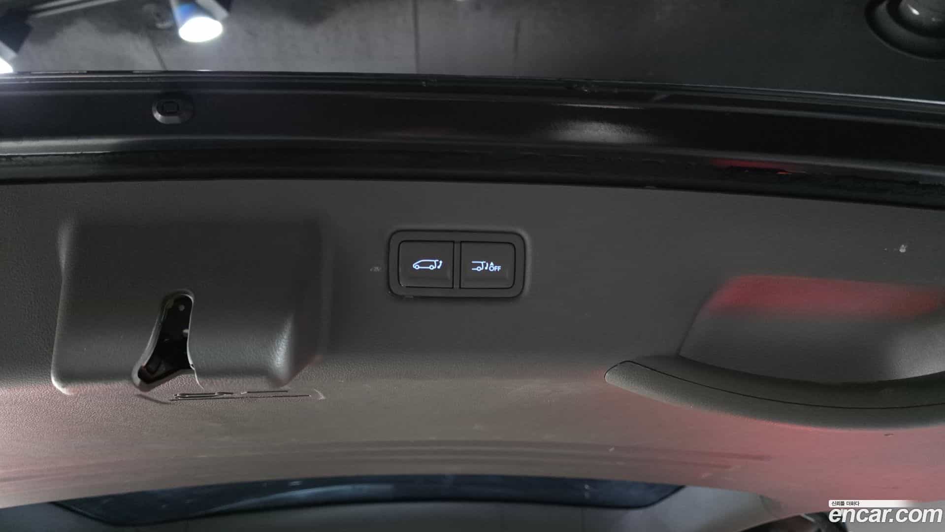 Staria Hyundai 2022.10-OPTION-024
