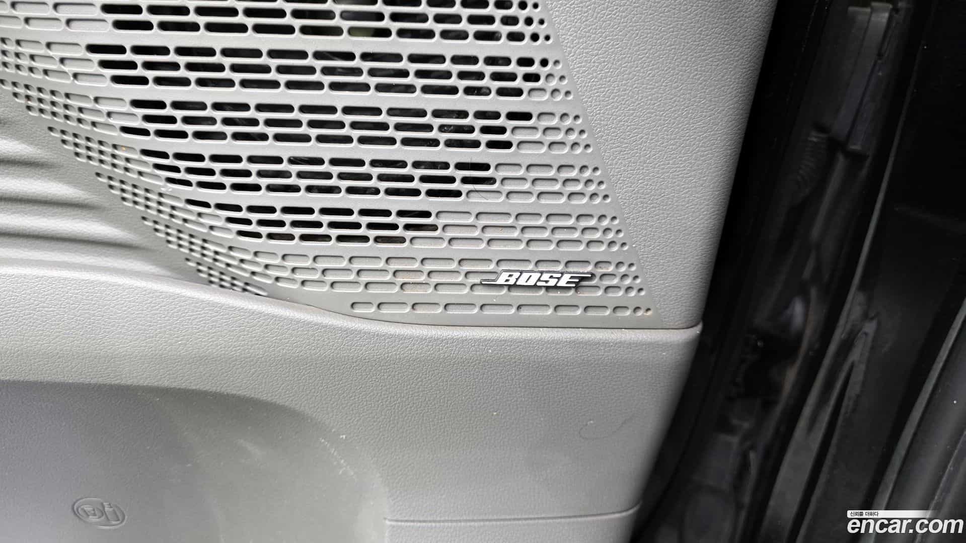 Staria Hyundai 2022.10-OPTION-047