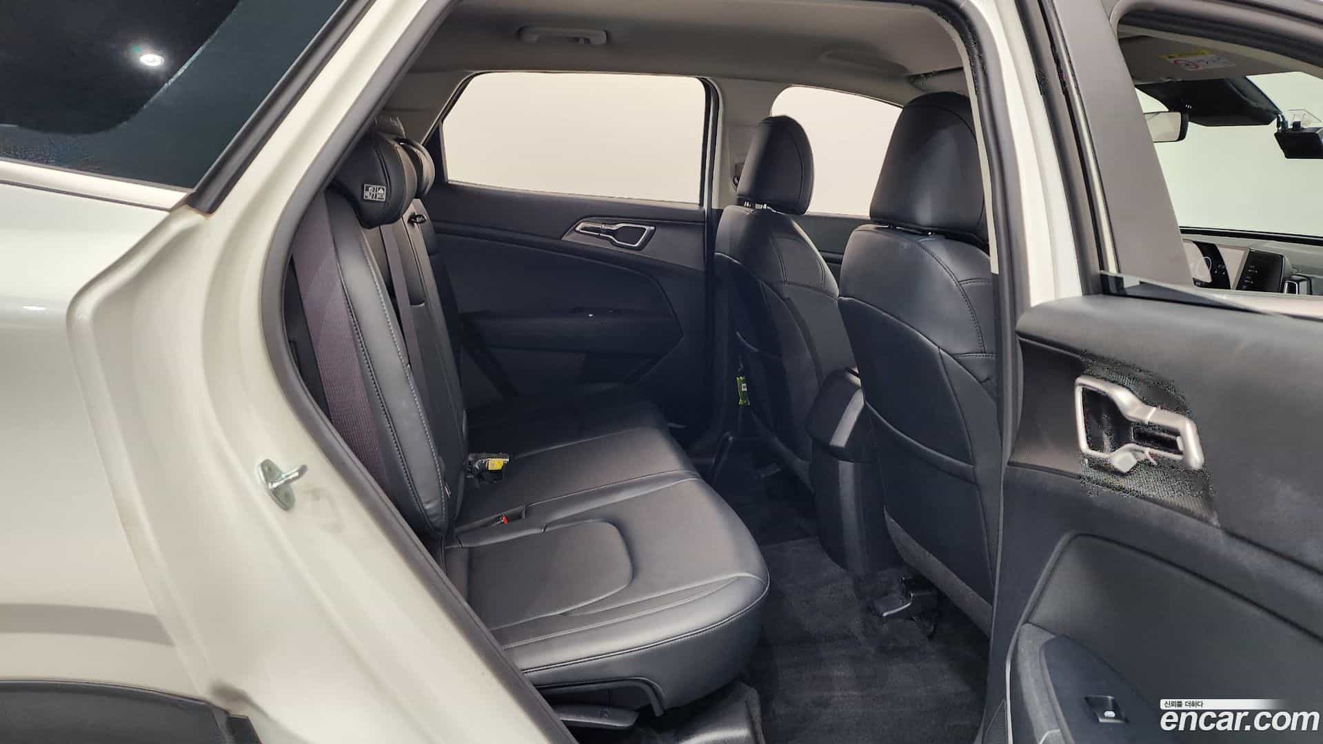 Sportage Kia 2022.2-INNER-036