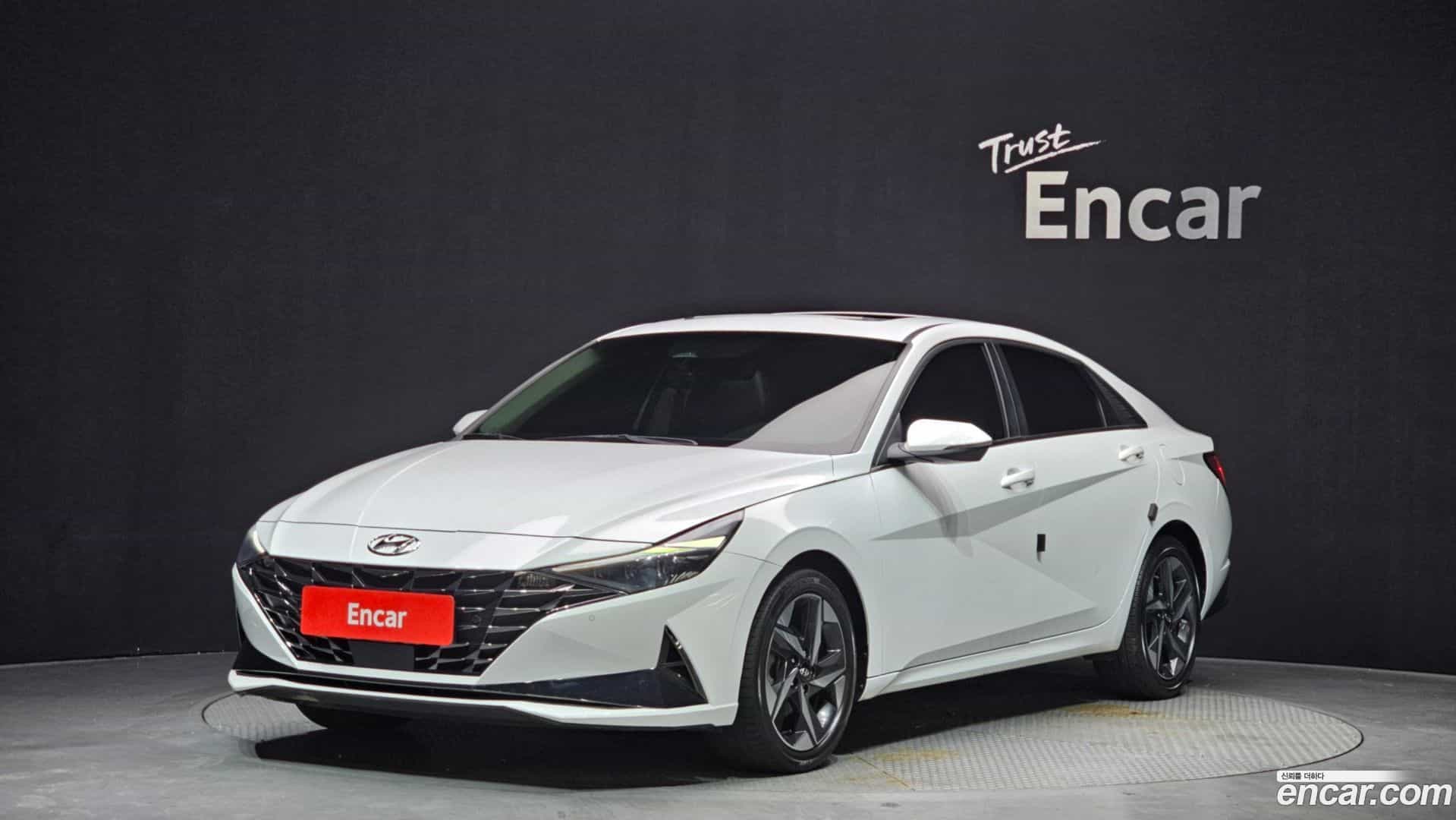 AVANTE Hyundai 2022.1-OUTER-001