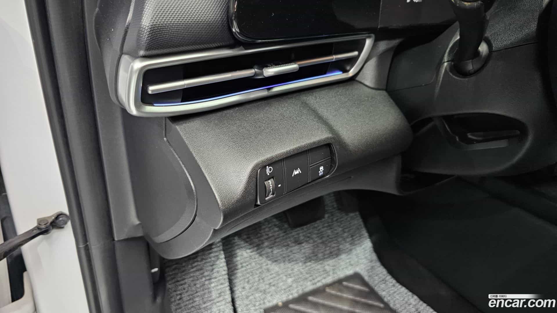 AVANTE Hyundai 2022.1-OPTION-024