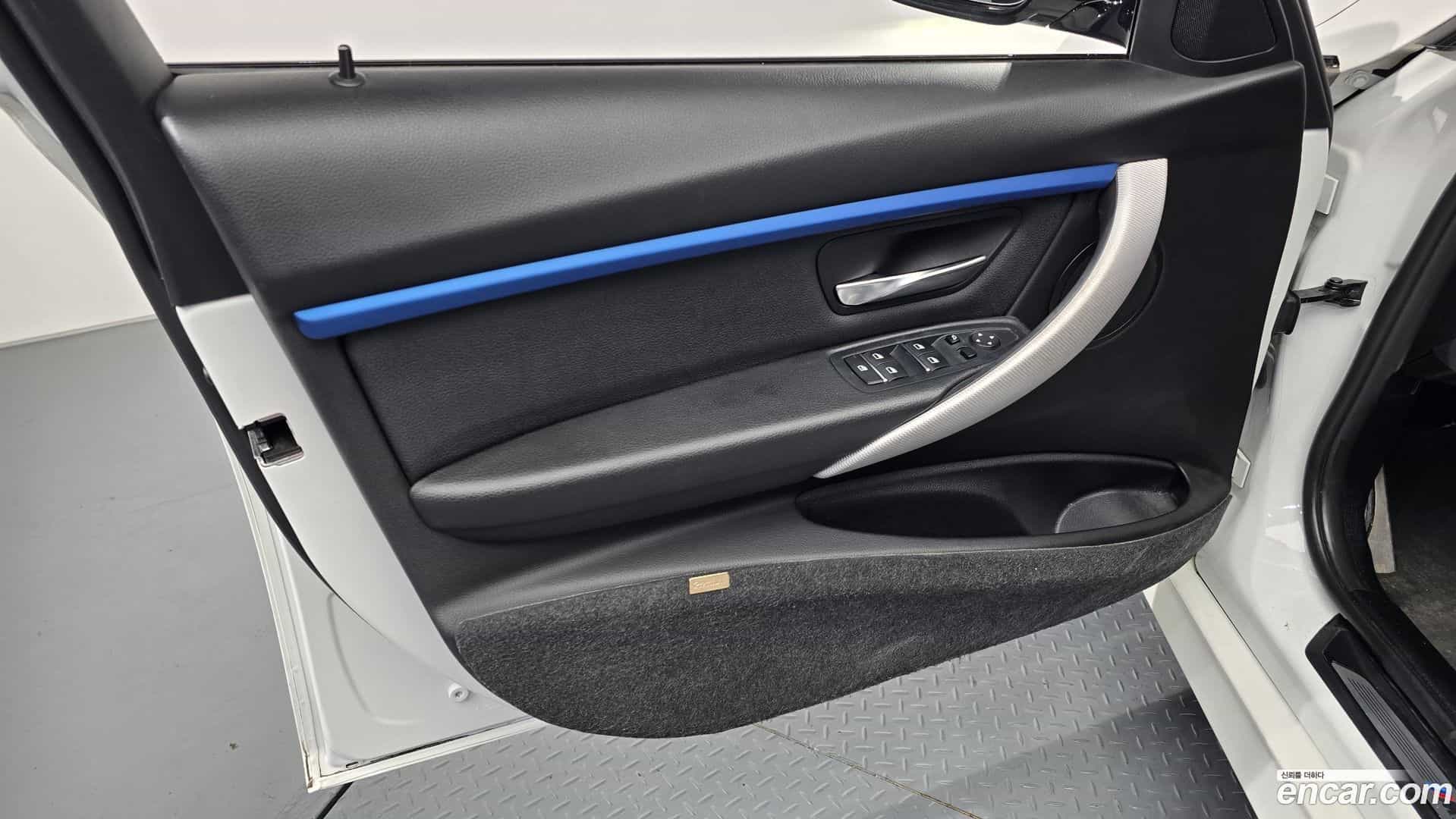 3-Series BMW 2018.7-INNER-034