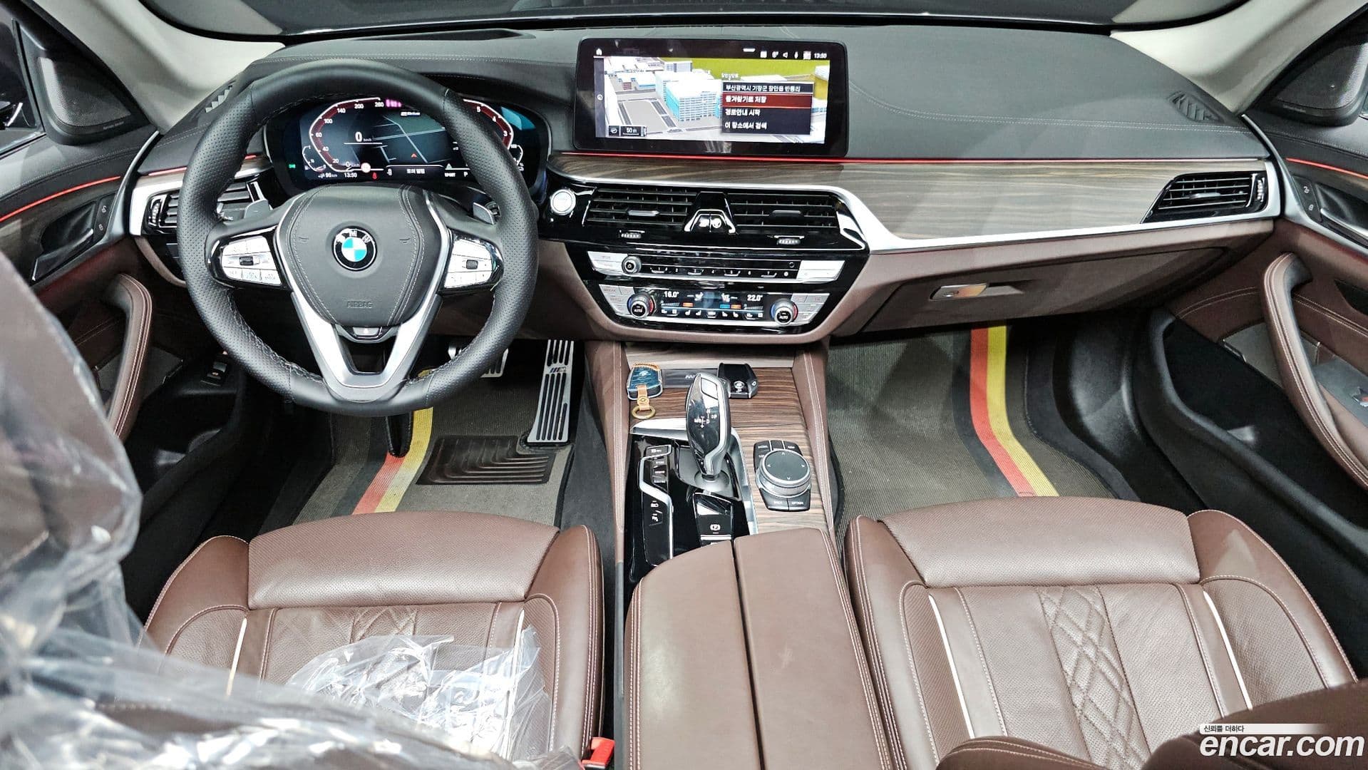 Main__Slider__Photo:5-Series BMW 2020.10-6