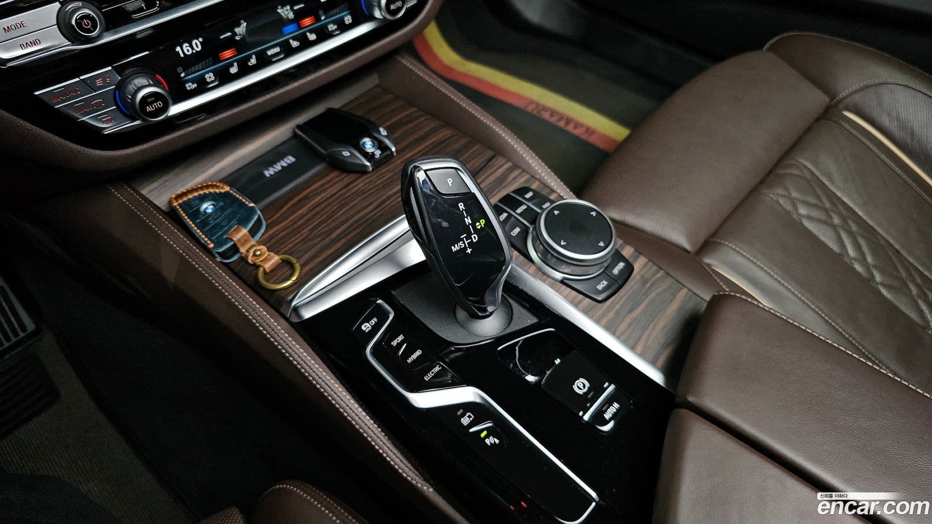 Main__Slider__Photo:5-Series BMW 2020.10-8