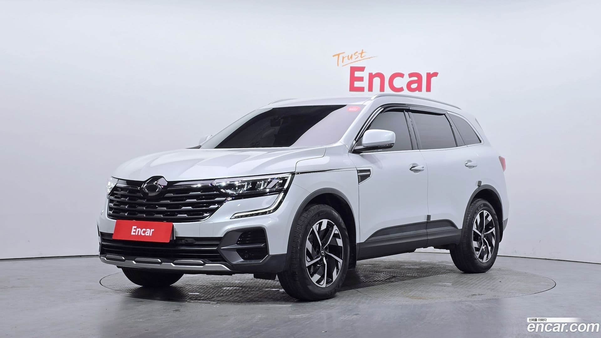 Main__Slider__Photo:QM6 Renault Korea 2023.2-0