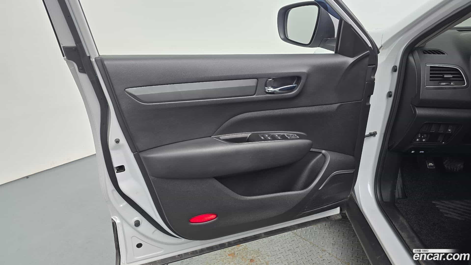 QM6 Renault Korea 2023.2-INNER-034