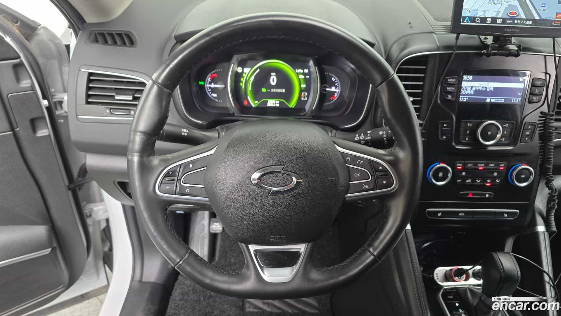 QM6 Renault Korea 2023.2-INNER-036