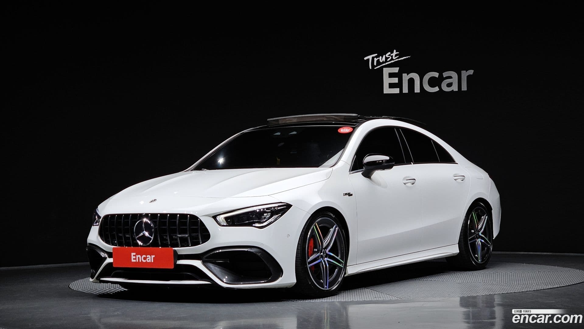 Main__Slider__Photo:CLA-Class Mercedes-Benz 2021.8-0