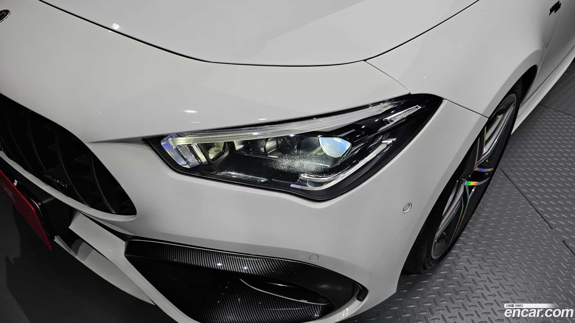 CLA-Class Mercedes-Benz 2021.8-OUTER-032