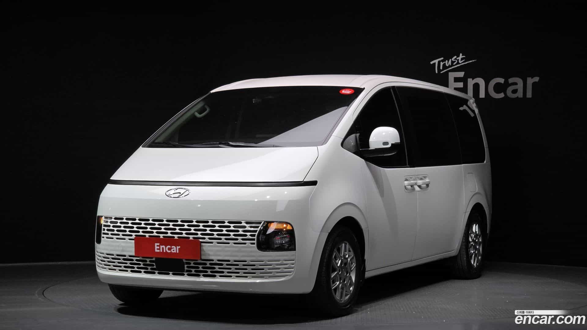 Staria Hyundai 2024.0-OUTER-001