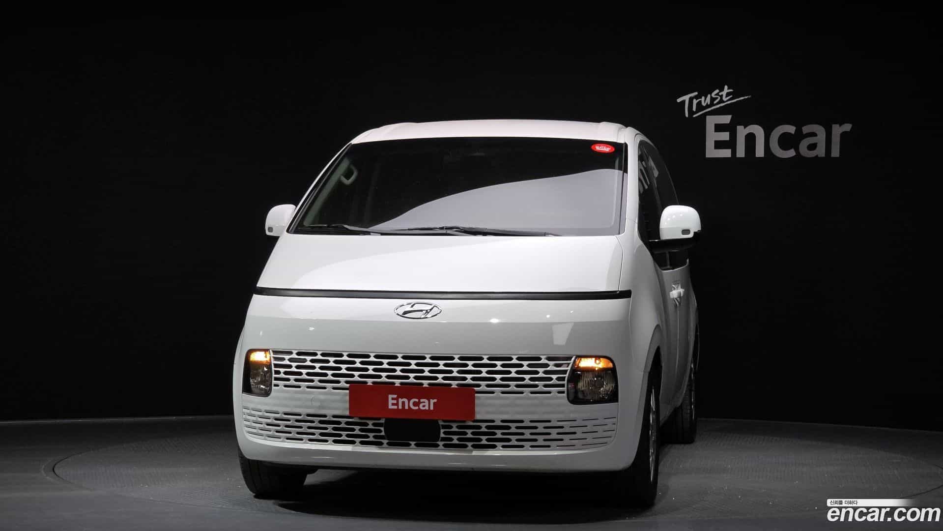 Staria Hyundai 2024.0-OUTER-003