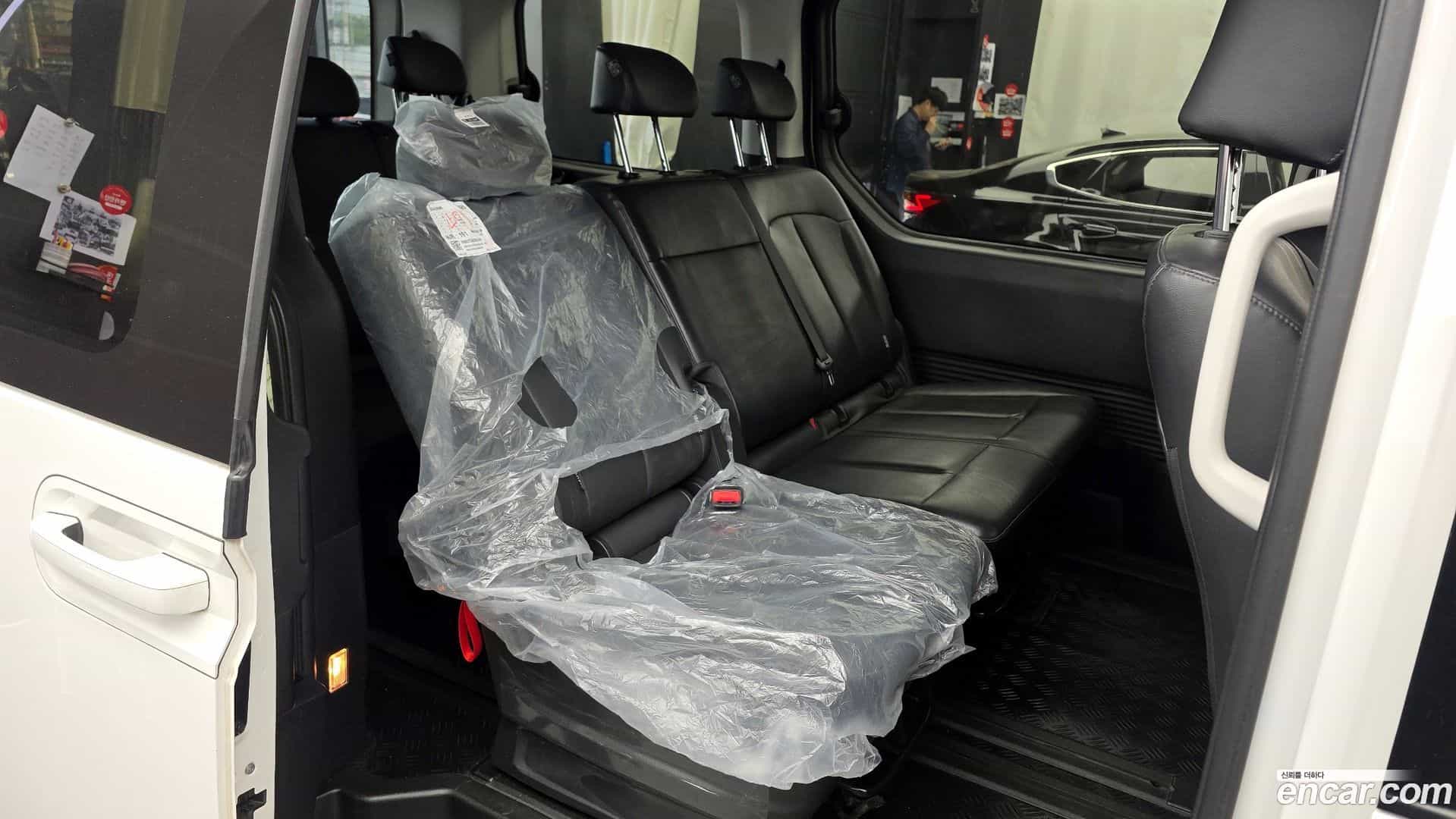 Staria Hyundai 2024.0-OPTION-015