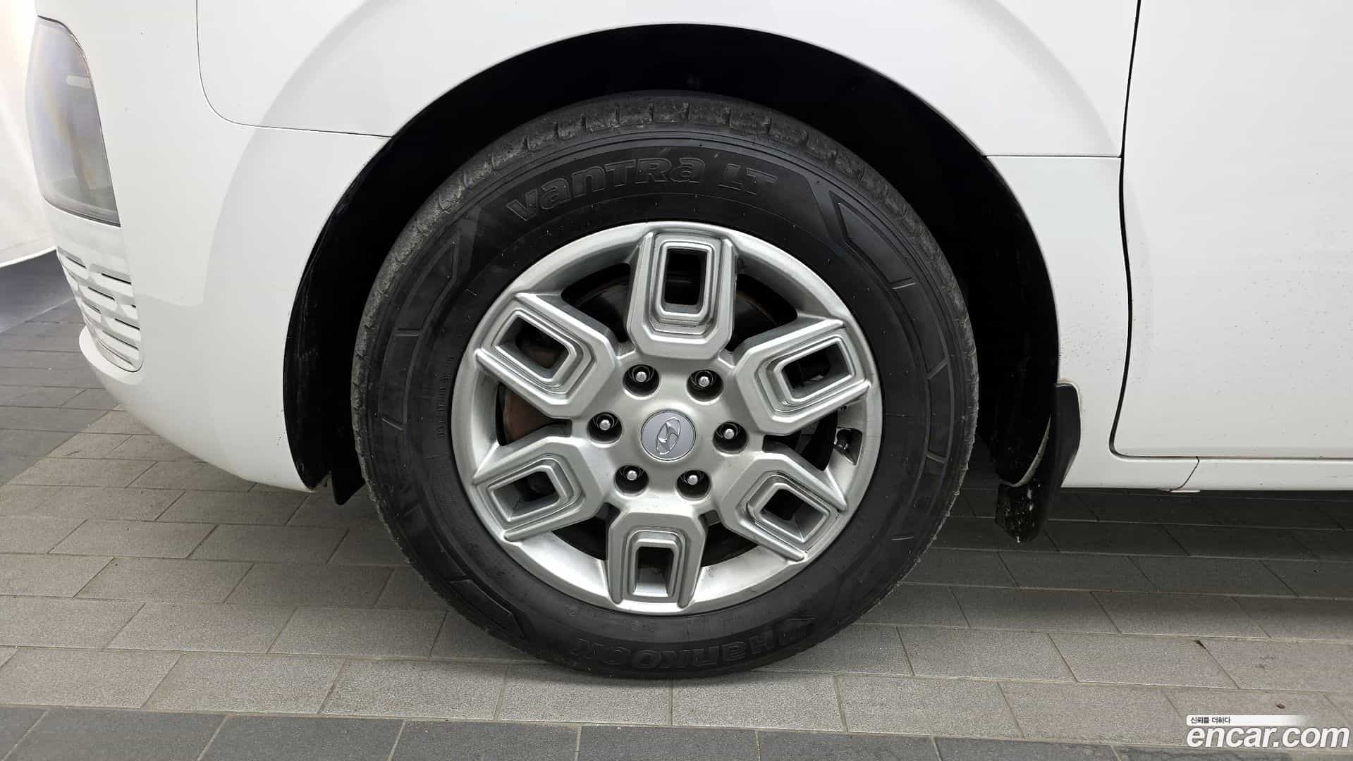 Staria Hyundai 2024.0-OUTER-031