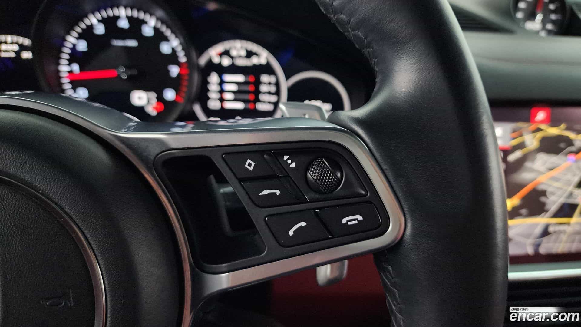 Cayenne Porsche 2021.2-OPTION-022