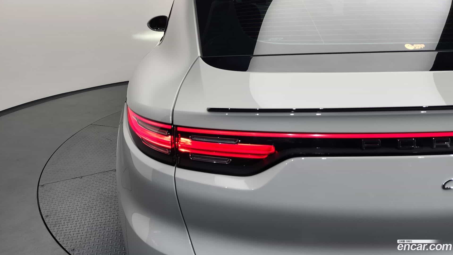 Cayenne Porsche 2021.2-OUTER-033