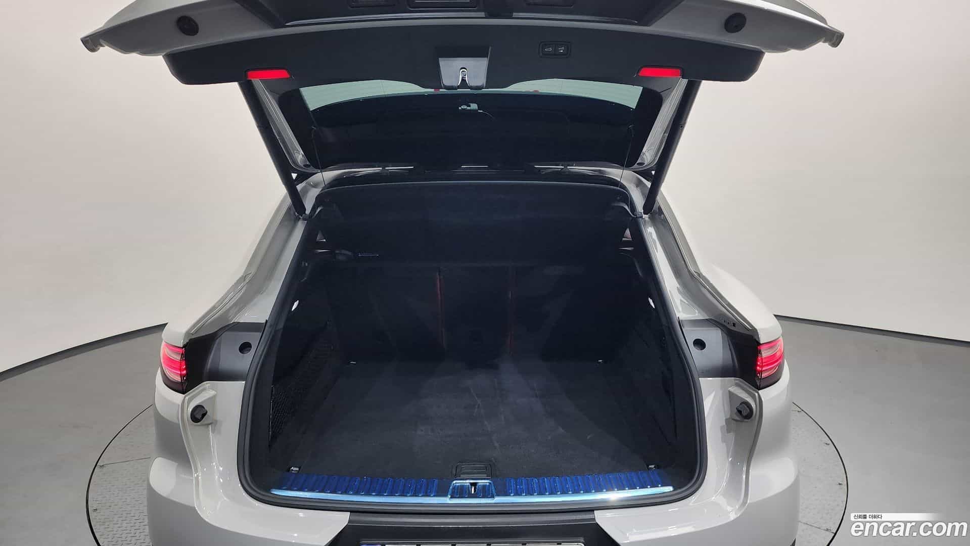 Cayenne Porsche 2021.2-OPTION-041