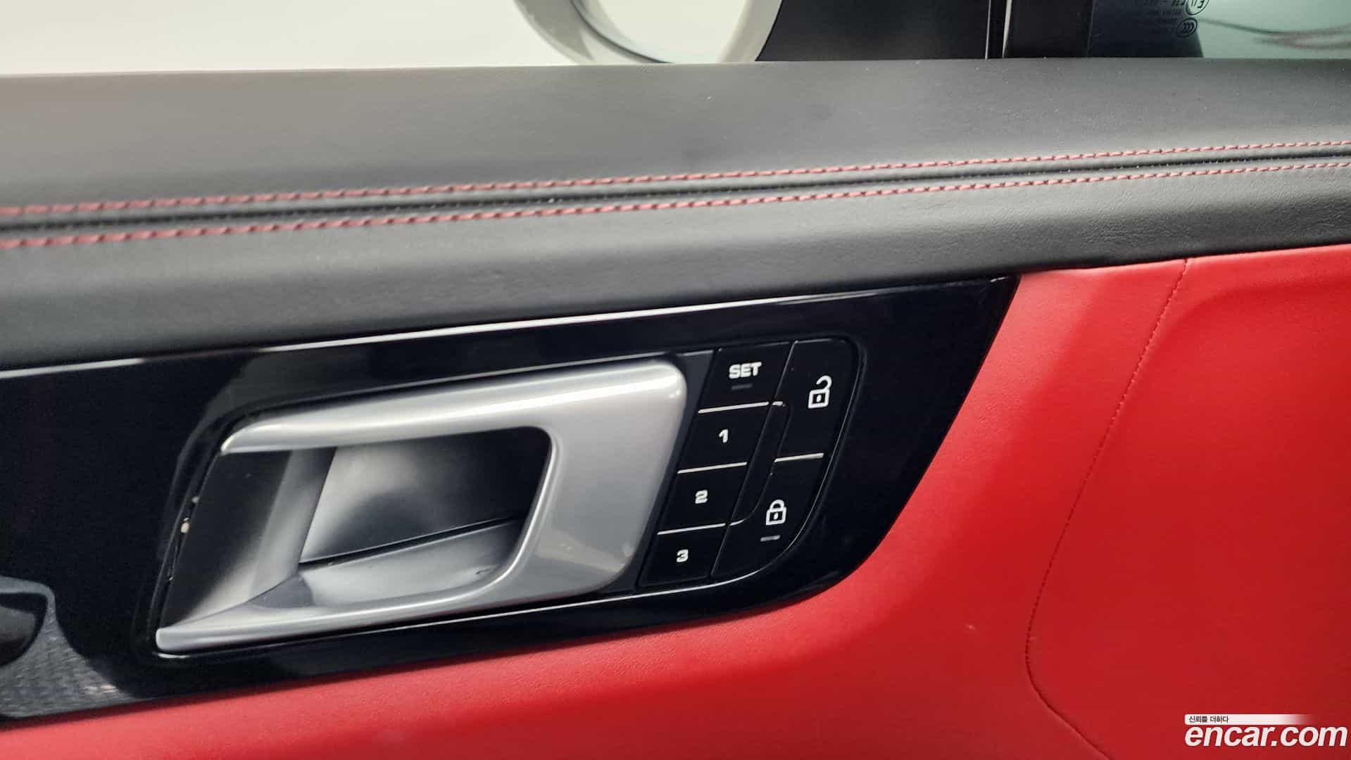 Cayenne Porsche 2021.2-OPTION-049