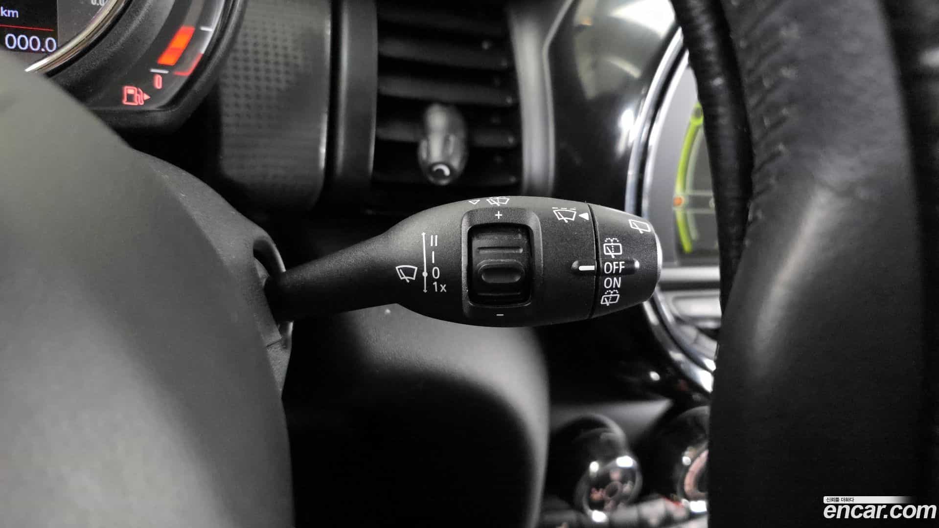 Cooper Mini 2018.1-OPTION-043