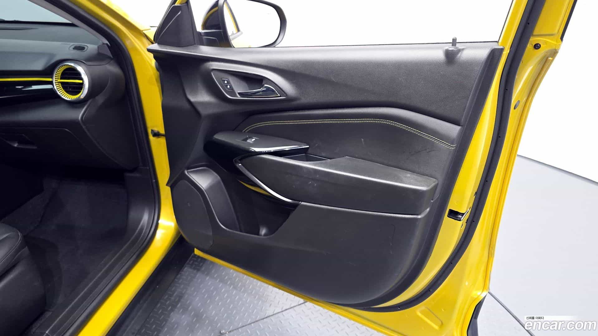 Trax Chevrolet 2023.7-INNER-034