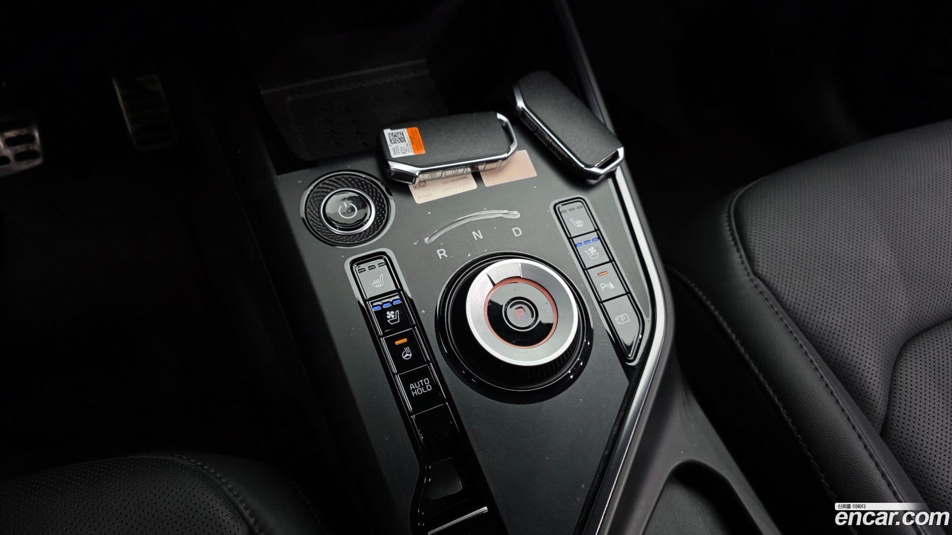 Main__Slider__Photo:Niro Kia 2022.6-8