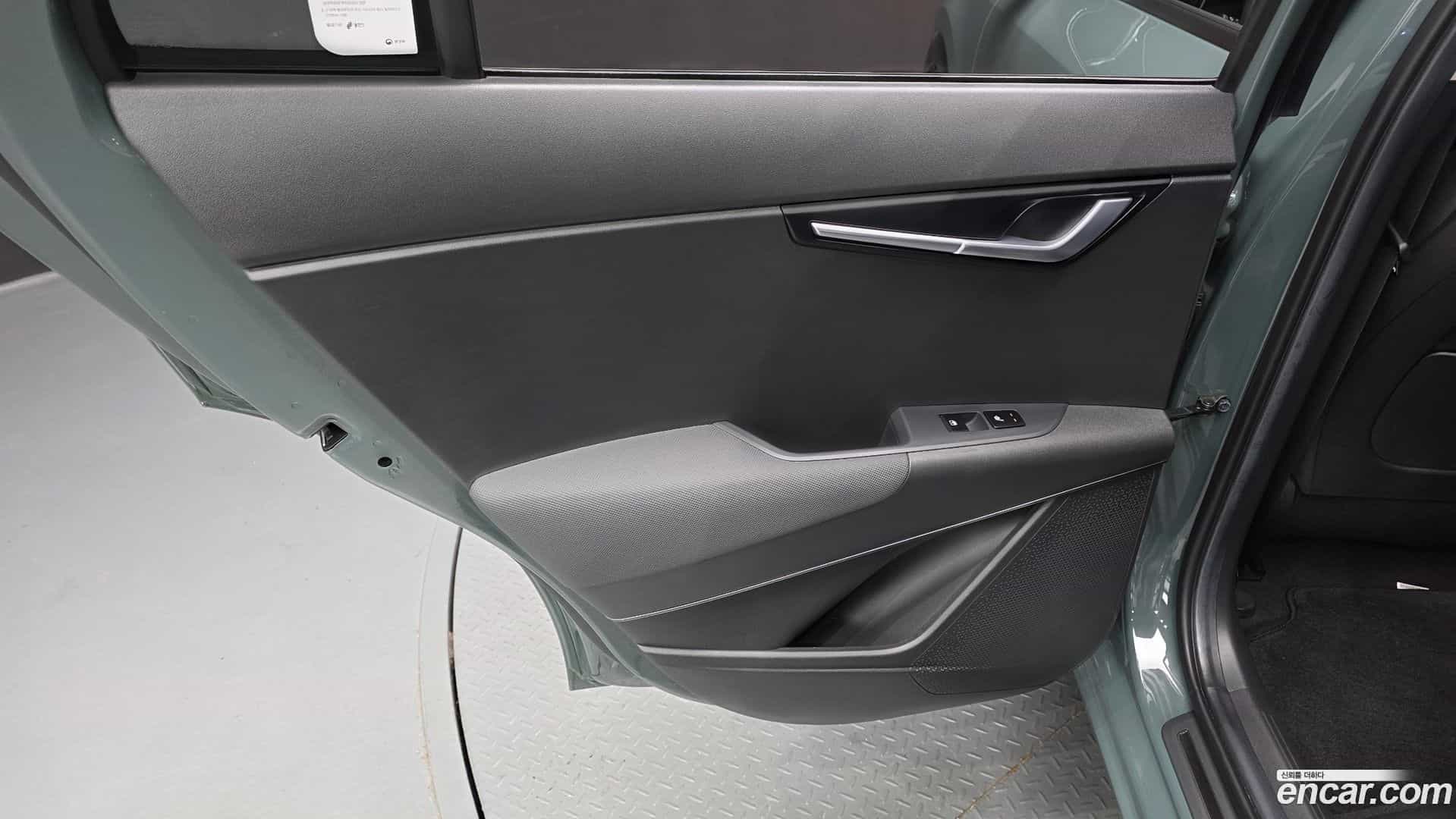 Niro Kia 2022.6-INNER-035