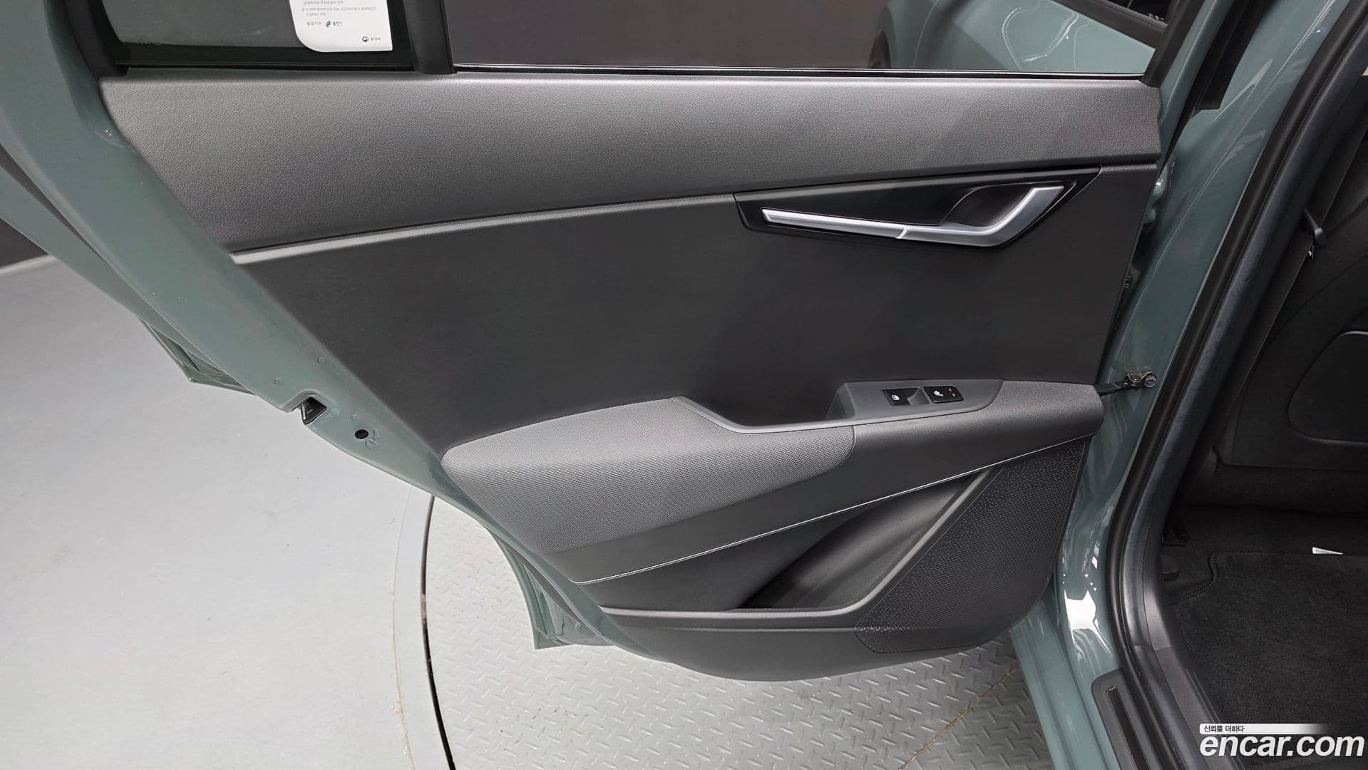 Main__Slider__Photo:Niro Kia 2022.6-24