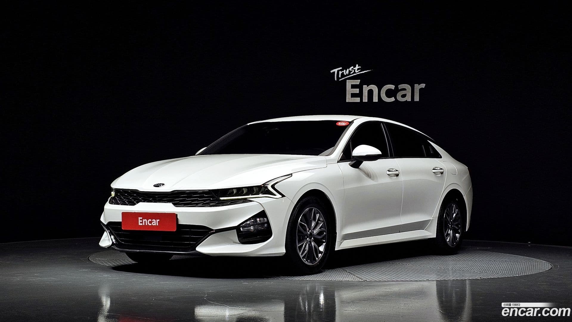 Main__Slider__Photo:K5 Kia 2021.2-0