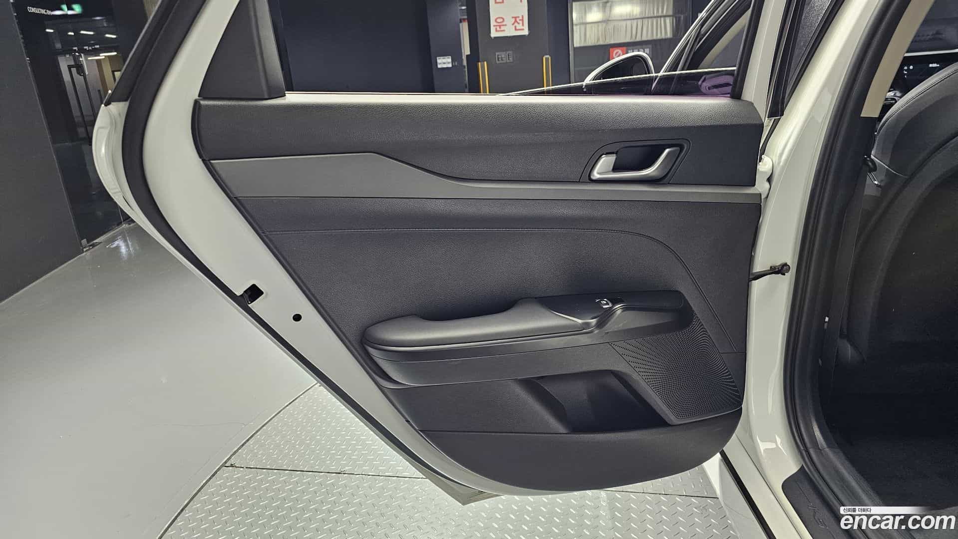 K5 Kia 2021.2-INNER-035