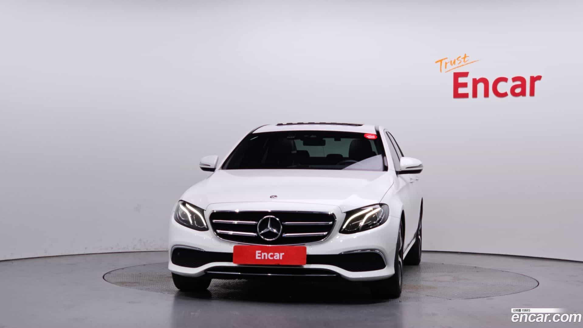 E-Class Mercedes-Benz 2020.4-OUTER-003