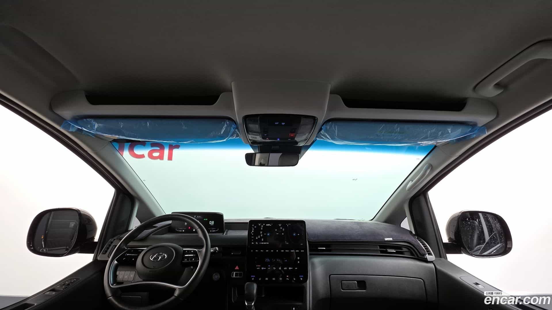 Staria Hyundai 2023.1-OPTION-024