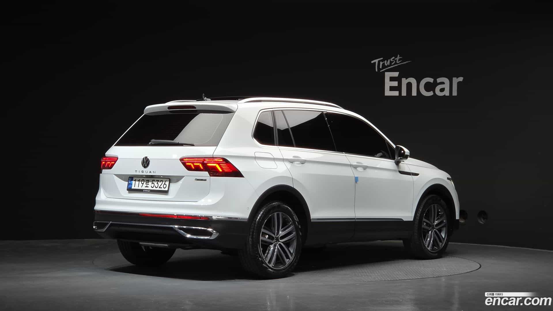 Tiguan Volkswagen 2022.11-OUTER-002