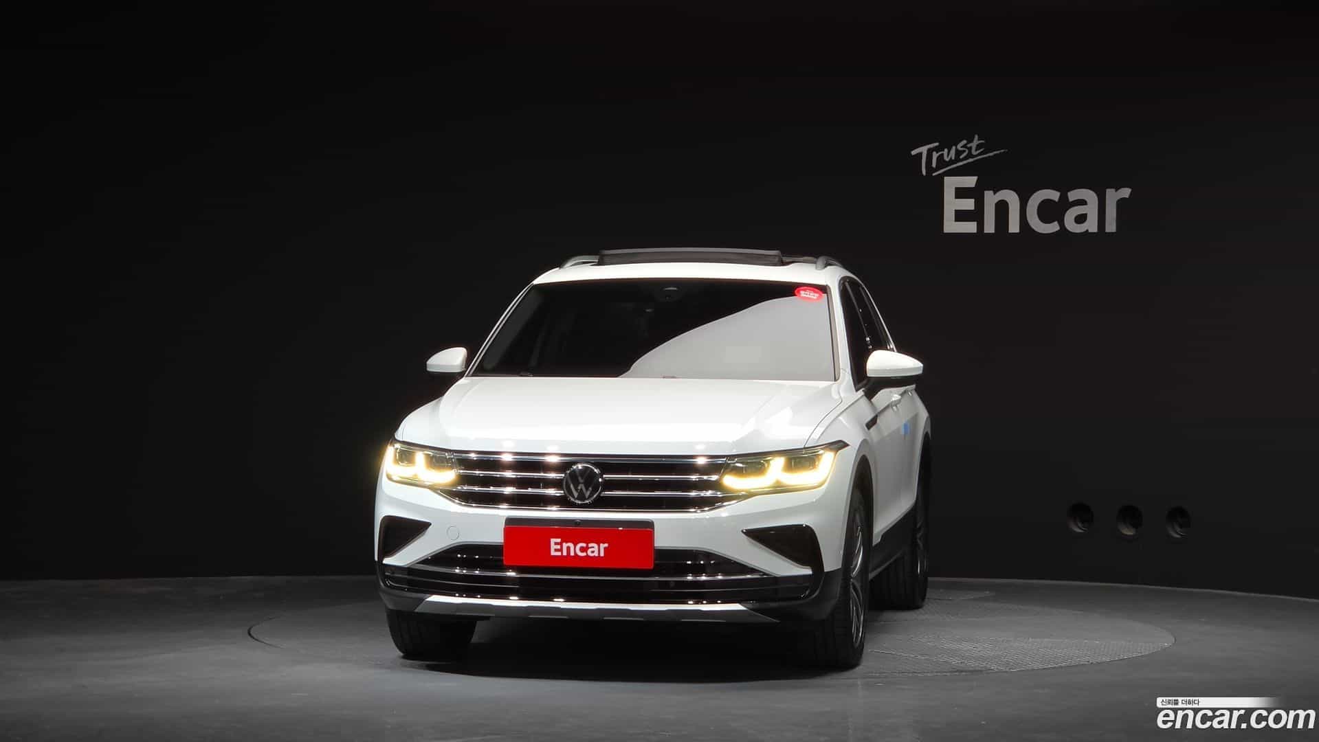 Tiguan Volkswagen 2022.11-OUTER-003