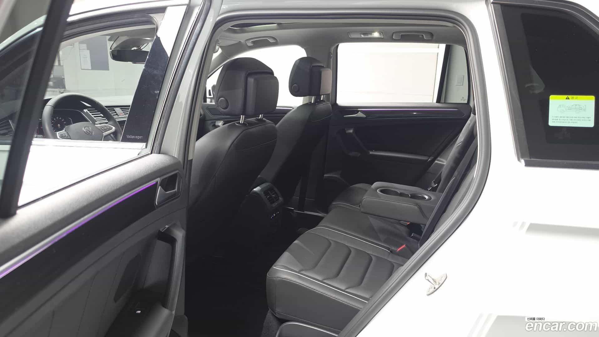 Tiguan Volkswagen 2022.11-OPTION-016