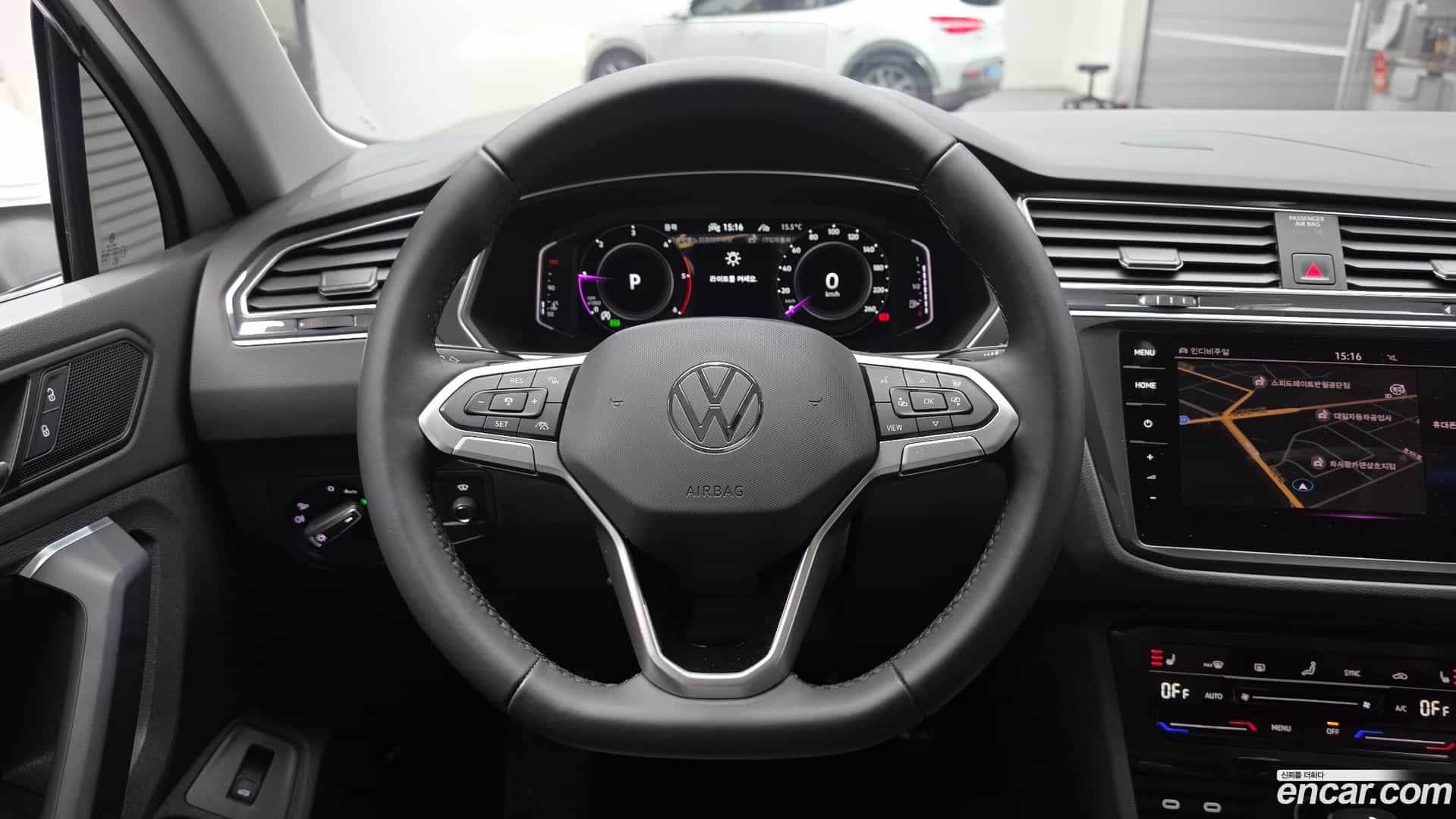 Tiguan Volkswagen 2022.11-OPTION-019