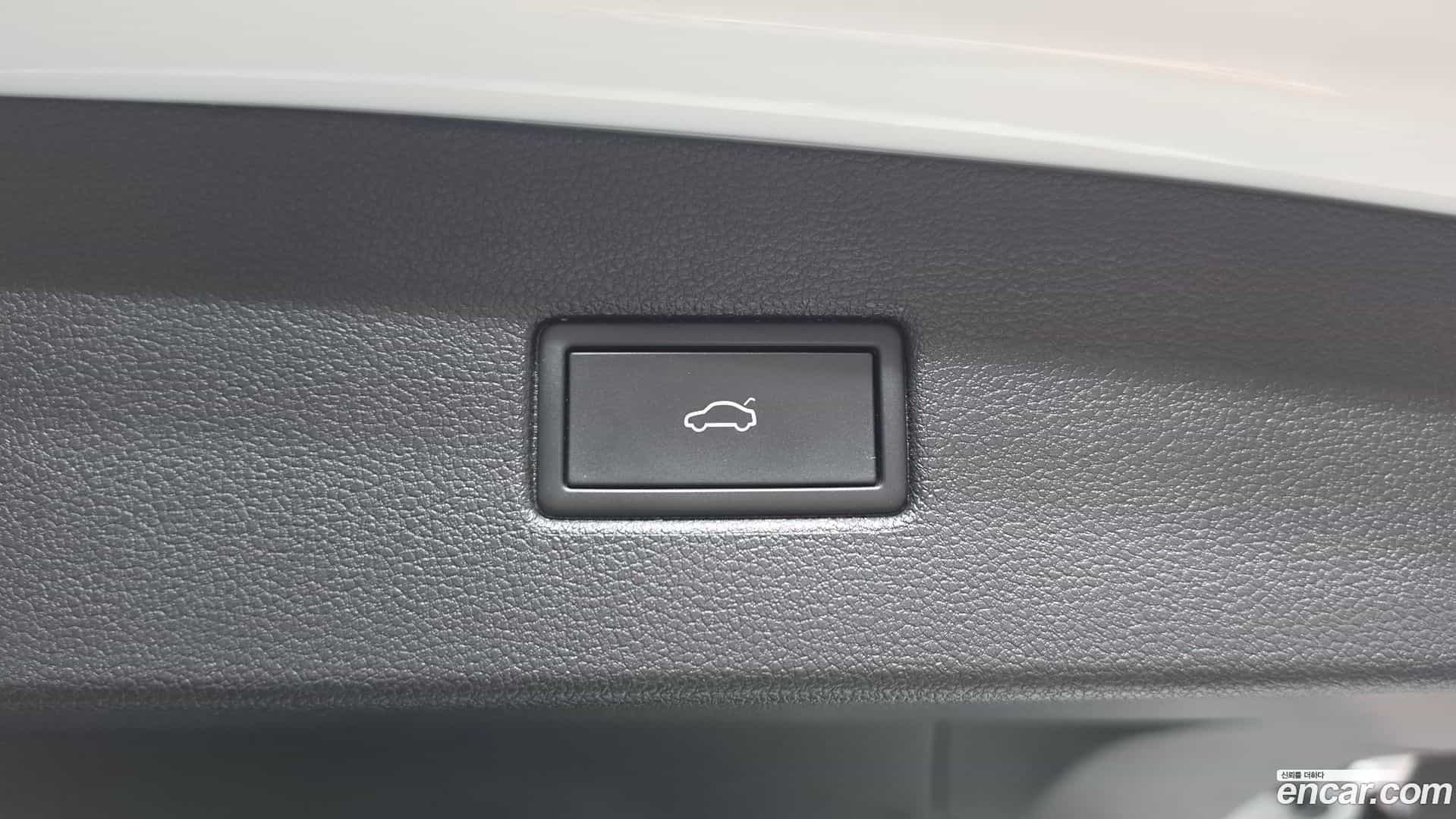 Tiguan Volkswagen 2022.11-OPTION-024