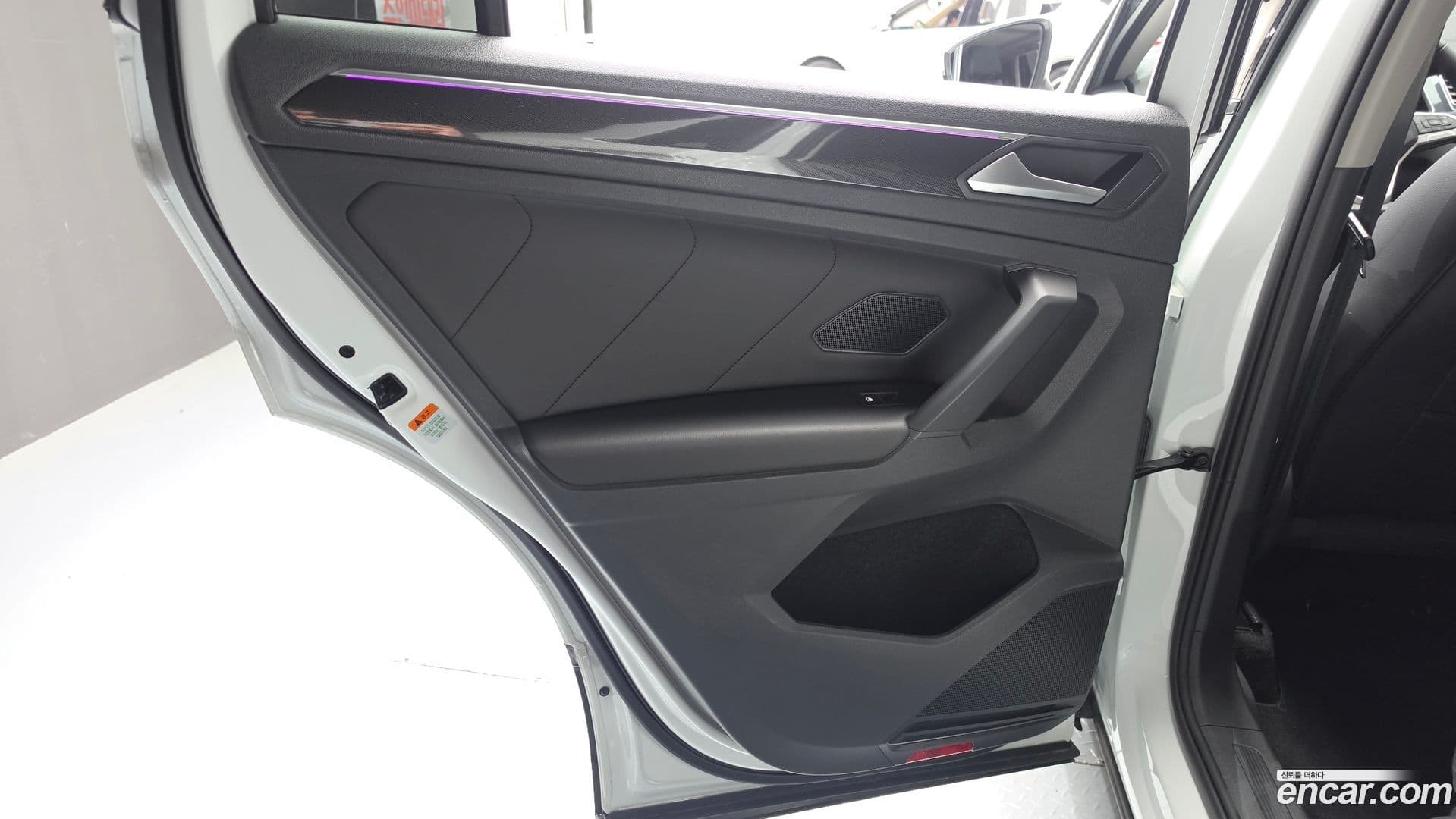 Main__Slider__Photo:Tiguan Volkswagen 2022.11-24
